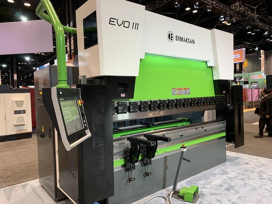 242 Ton, Ermak #EVO-4270-220, CNC hybrid press brake, 14' overall, 148.82" between housing, 10.83" stroke - Image 2