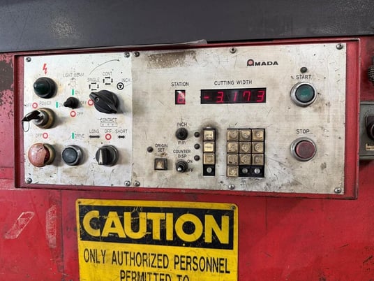 1/4" x 10' Amada #M-3060, mechanical shear, 60 SPM, 40" front operated power back gauge, squaring arm, 13 - Image 2