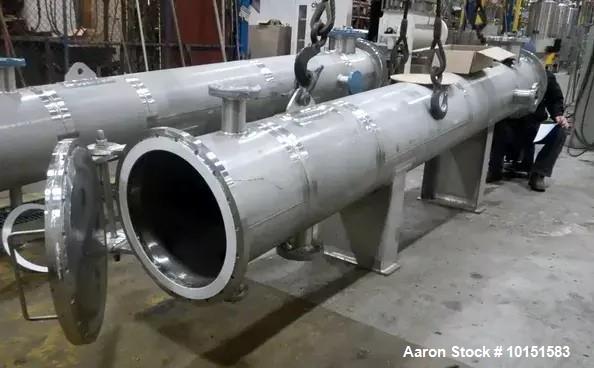 564 sq.ft., 150 PSI, Paget, Shell & Tube Heat Exchanger, 5 HP, 316L Stainless Steel, 10" valve, 2022 (2 - Image 3