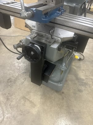 Bridgeport #2-J, Vertical CNC Trak Milling Machine, variable speed, - Image 5