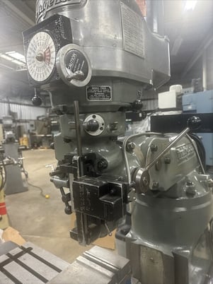 Bridgeport #2-J, Vertical CNC Trak Milling Machine, variable speed, - Image 8