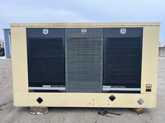 300 KW Detroit #300REOZD, Diesel Generator, 12.7 Liter 60 Series Detroit Diesel Engine, 490 HP @ 1800 RPM - Image 1