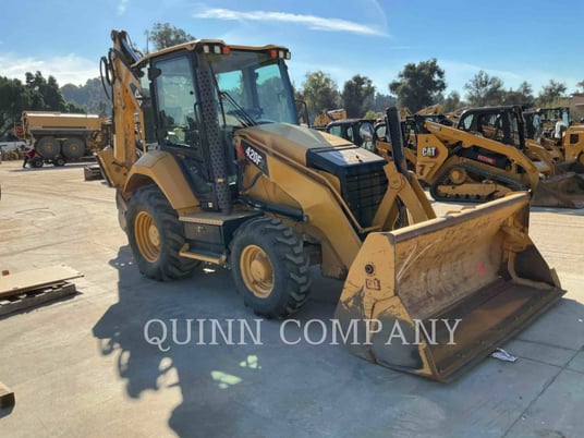 Cat 420F2, Backhoe Loader, 3257 hours, S/N: HWC05831, 2020 - Image 2