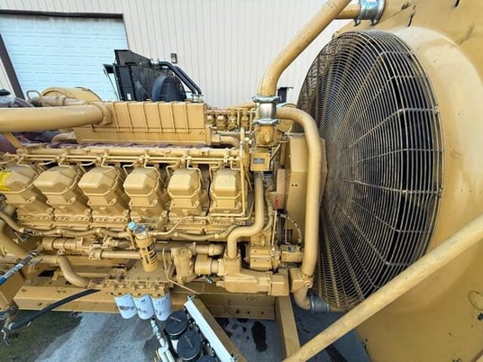 1250 KW Caterpillar #3512, Open Skid Diesel Generator Set, 1818 HP CAT engine, Deep Sea 7310 control panel - Image 7