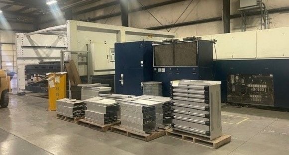 Trumpf #TruLaser-3040, CNC fiber laser, 3000 watts, 6.5'x13'tbl., Siemens Sinumerik 840D, Trumpf Trudisk 3001 - Image 4