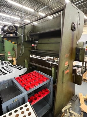 55 Ton, Dreis & Krump #68-B, mechanical press brake, 8' overall, 78" between housing, 3" stroke, 12" dia - Image 4