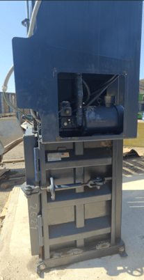 JV Manufacturing #VB-60, vertical baler, 2006 - Image 2