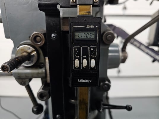 Clausing Kondia #FV-1, Vertical Milling Machine, 9" x 48" table, 30" longitudinal travel, 15" saddle travel - Image 8