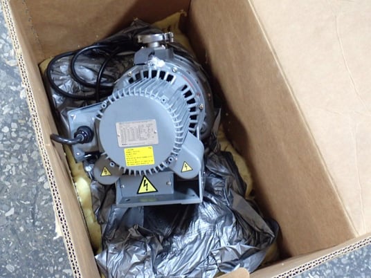 Leybold #SC15D, Vacuum Pump, 0.4 kW, 100/115 V - Image 2