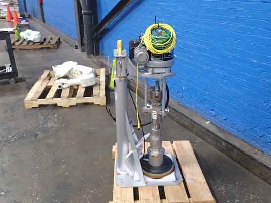 Graco #C38-Check-Mate, Supply System, w/Air Motor, 125 psi Air, 3800 psi Fluid, 120&deg;F max Temp. - Image 2