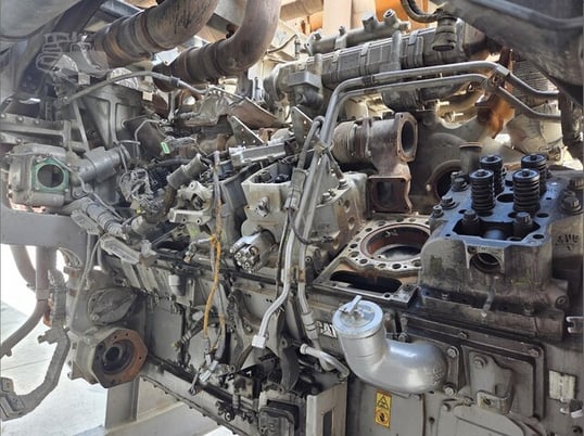 Caterpillar #3512E, Industrial Diesel Engine Core - Image 7