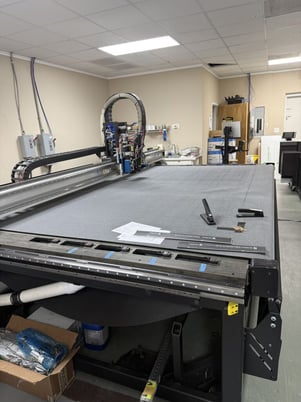 Multicam #Celero-4, router with addition spindle assembly, 6' x 10' table, 220 V., 1 phase, 2022 - Image 2