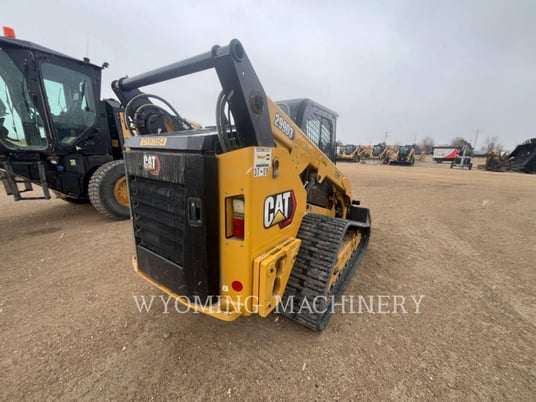 Cat 299D3 HF, 628 hours, S/N: DY907054, 2022 - Image 3