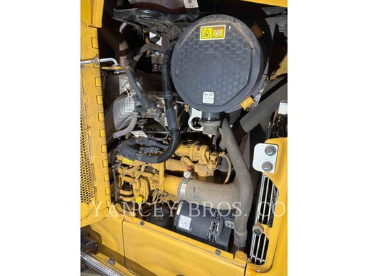 Caterpillar D312, 1415 hours, S/N: XKW04818, 2023 - Image 7