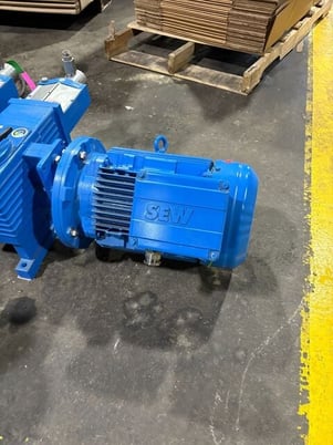 10 HP 1774 RPM Sew-Eurodrive DRN132M4/FF/TF, 11 KW, IP55, NEMA A, TEFC, 2022 - Image 1