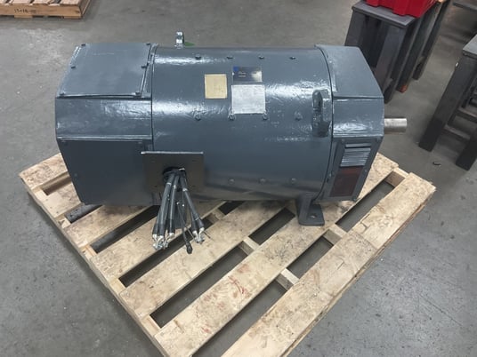 400 HP 1750/1900 RPM Emerson, Frame 508AT, Stab Shunt, DP, 500 VA., 150/300 VF - Image 3