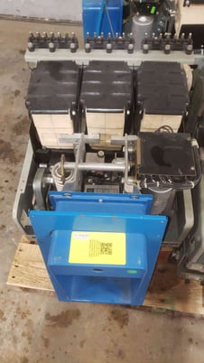 1600 Amp. GE #AKR-4B-50, Low Voltage Power Circuit Breaker, 635 Volts, 3p, - Image 1