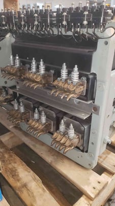 1600 Amp. GE #AKR-4B-50, Low Voltage Power Circuit Breaker, 635 Volts, 3p, - Image 6