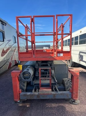 Skyjack #SJ6832RT, Rough Terrain Scissor Lift, 32' Platform Height, Outriggers, Kubota Dual Fuel Engine, 2017 - Image 5