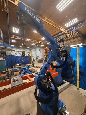 Yaskawa AR2010, Robotic Welder, w/ Miller Auto-Continuum 500 Welder, 12kg 26.5 lb. payload, 2010mm 79" reach - Image 5