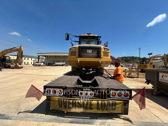 Caterpillar 725, Articulated Truck, 618 hours, S/N: 3T901413, 2025 - Image 7