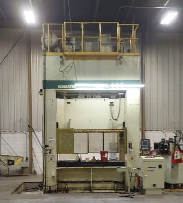330 Ton, Komatsu #E2G300-3UMS, Straight side double crank press, 14.1" stroke, 98.4" x48" bed, 39.5" Shut - Image 1