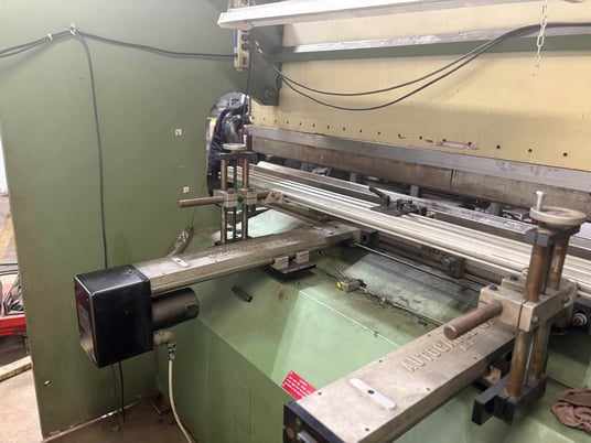 70 Ton, Adira, CNC Press Brake, 8.3' overall, Autogauge CNC 2000, w/ Tooling - Image 3