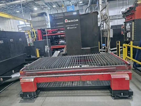 Amada #LCG3015AJ, fiber laser, 5' x10'tbl., 2000 watts, 120" X, 60" Y, 3.93" Z, AMNC 3i, dust collector - Image 3