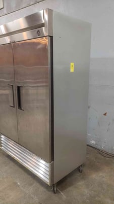 True #T-49, Dual Door Refrigerator, 115 VAC, 1PH, Stainless Steel, R134A, 0.5 HP - Image 6