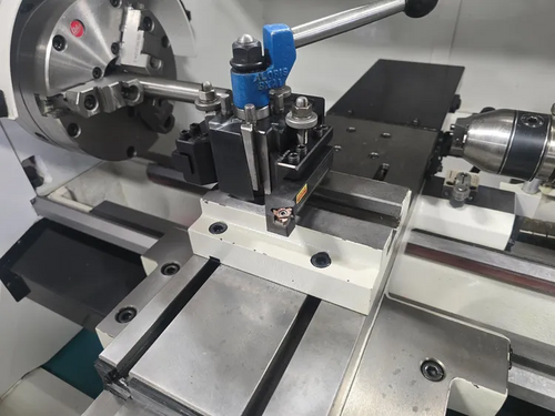 Clausing #CNC1440PT, Cnc Turning Center, 14" swing, 40" centers, 5 HP, 2000 RPM, tailstock, Acu-Rite, 2021 - Image 7