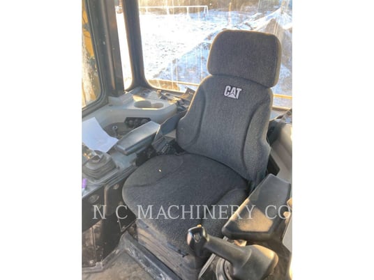 Caterpillar D6T LGPVP, 5092 hours, S/N: MH700889, 2018 - Image 7