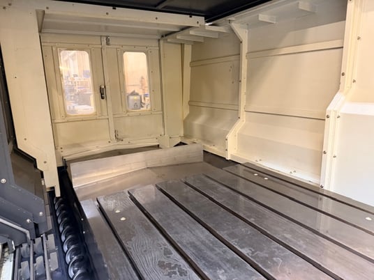 Awea #VP3012HD, Fanuc 0M, 78" X, 47" Y, 30" Z, 6500 RPM, 30 HP, #50, 40 automatic tool changer, 1000 psi thru - Image 5