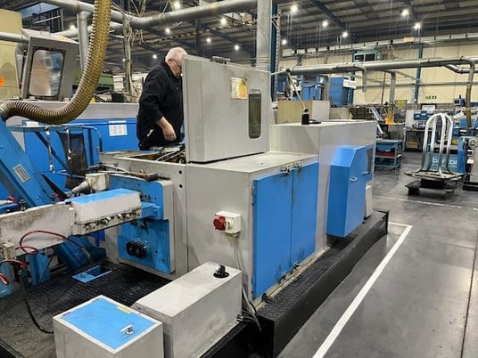 0.354" x 2.95" Nakashimada #TH2-8, 2-Die 2-Blow Cold Header, 1.97" shank length, 250 pieces/min., 2-plane - Image 1