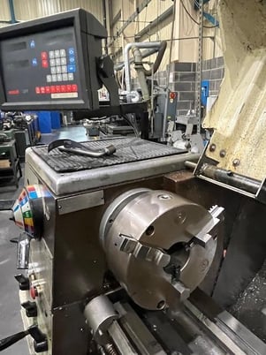 20" x 60" Colchester #Triumph, Engine Lathe, (1) 3-jaw chuck, (1) 4-jaw chuck, digital read out - Image 2