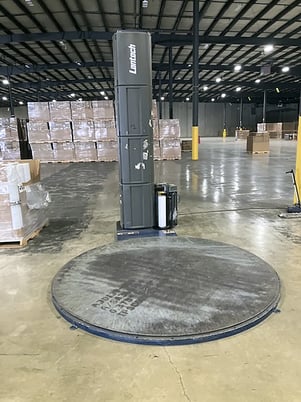 Lantech #Q-300, Shrink Wrap Machine, 99" Turntable diameter, 2007 - Image 1