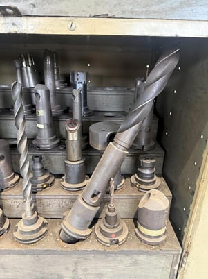 Caterpillar 50 Tooling w/ Cabinet Included - Image 5