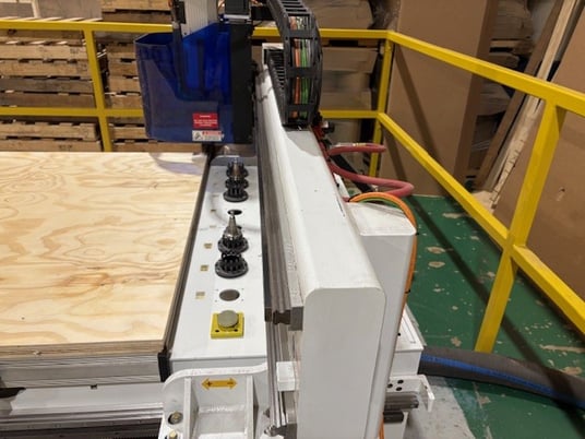 Thermwood #CS43, 3-Axis CNC Woodworking Router, 4' x 8' vacuum table, 12 HP, 24,000 RPM, 8 ATC, 460 Volt, 2011 - Image 7