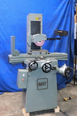 6" x 12" Mitsui #MSG-200MH, hand feed surface grinder, 8" x 3/4" x 1-1/4" wheel, roller bearing table - Image 3