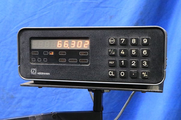 6" x 12" Mitsui #MSG-200MH, hand feed surface grinder, 8" x 3/4" x 1-1/4" wheel, roller bearing table - Image 6