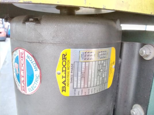 Dodds #FD-36, double end heavy duty french type dovetail machine, pneumatic clamping & automatic lube, 1981 - Image 7