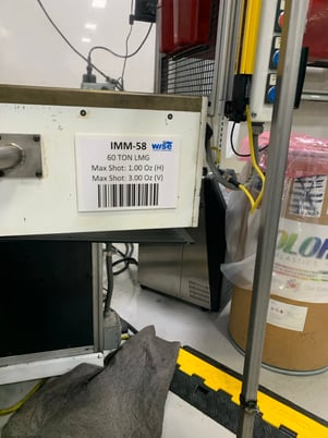 60 Ton, 4 oz., LMG #IMM-58, Injection Molding Machine, Two Shot Shuttle Table, 20:1 L/D, 14" x18" platen, 20" - Image 2