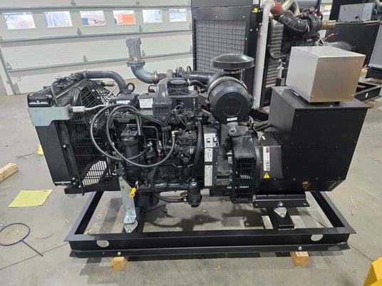 135 KW FPT, Diesel Generator, Open Skid, Tier4, unused - Image 3
