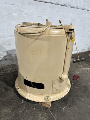 Barrett #1100, automatic post type centrifugal sludge & chip spinning oil extractor, cover with lifting hooks - Image 1