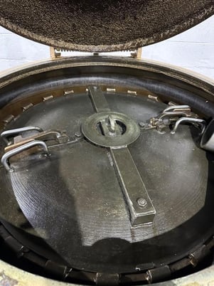 Barrett #1100, automatic post type centrifugal sludge & chip spinning oil extractor, cover with lifting hooks - Image 4