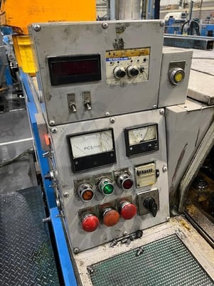 0.31" Nakashimada #PF-860, 2-Die 3-Blow Cold Header, 50-120 pieces/min., 15 HP, 2-plane wire straightener - Image 3