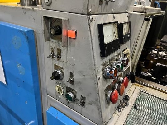 0.31" Nakashimada #PF-860, 2-Die 3-Blow Cold Header, 50-120 pieces/min., 15 HP, 2-plane wire straightener - Image 4