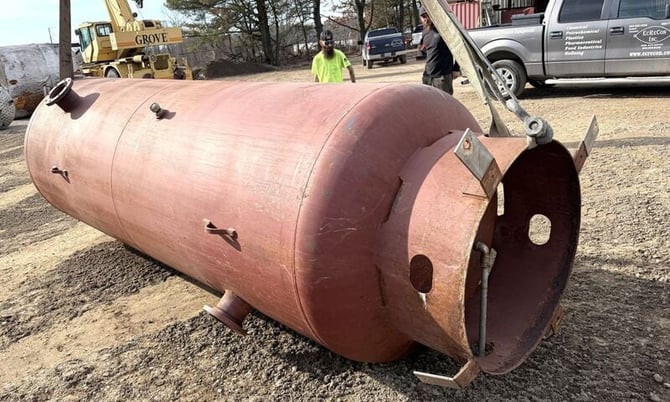 Silvan Industries, 1500 Gallon Vertical Air Receiver Tank, 54" diameter x 11'-6" length, 150 psig, 2008 - Image 1