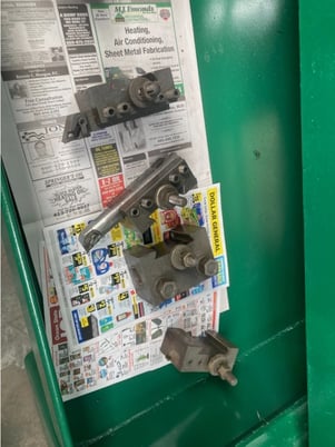 19" x 54" LeBlond, Toolroom Lathe, 3-jaw chuck, 1550 RPM, tool holder - Image 6