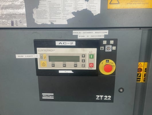 125 psig, Atlas Copco #ZT-22, Rotary Air Compressor, 32 HP, 3500 RPM, 1999 - Image 2