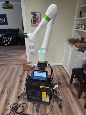 Fanuc, CRX-10iA/L, Collaborative Robot, only 6 hours, excellent, 2022 - Image 1